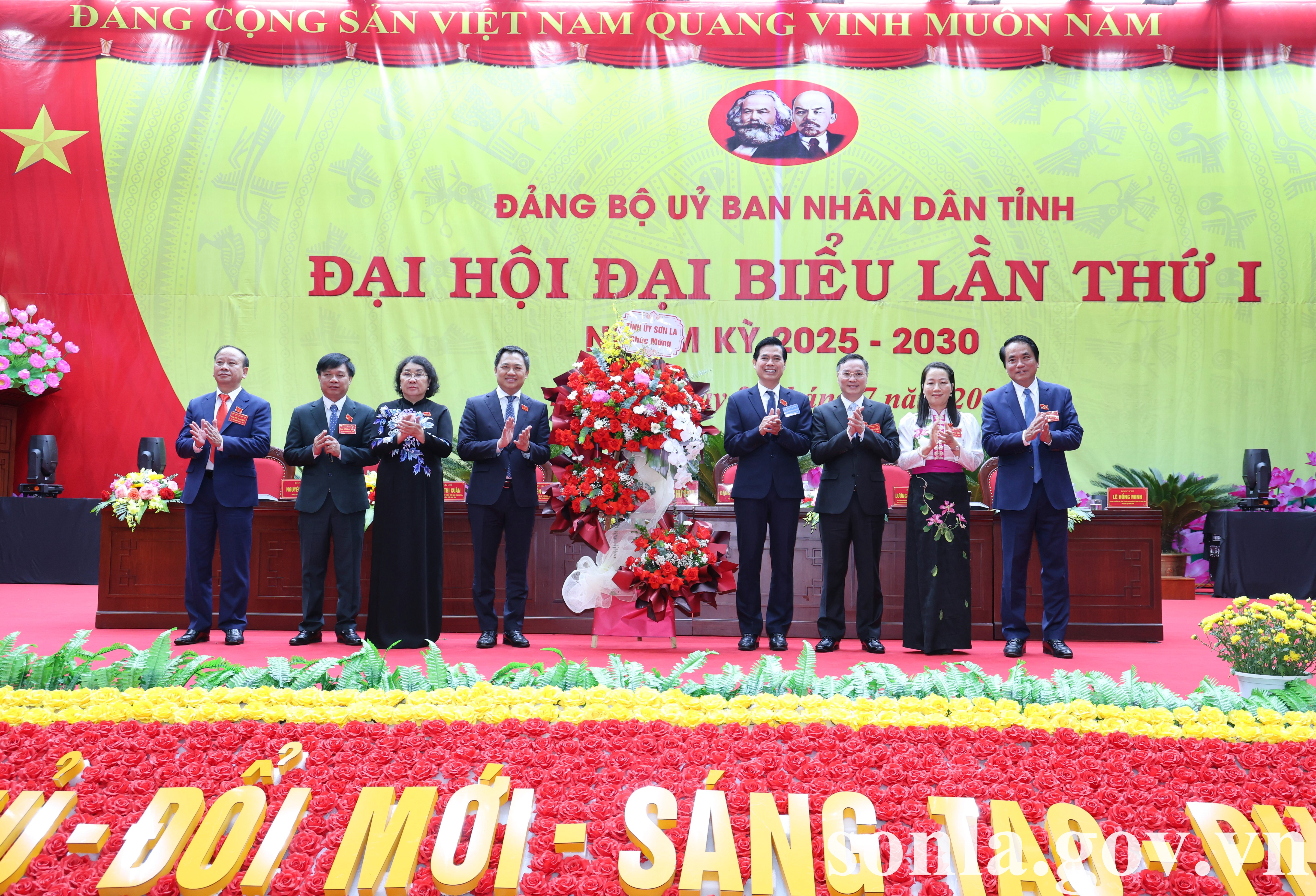 anh tin bai